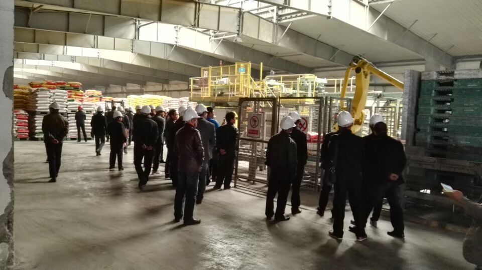 种植大户正在参观精东视频APP下载入口复合肥厂家